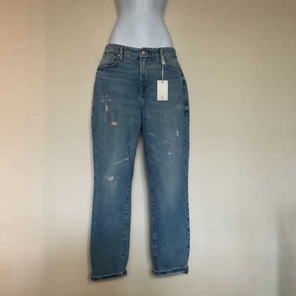 Good American Good Classic Hi-Rise Distressed Blue Jean - Picture 9 of 10